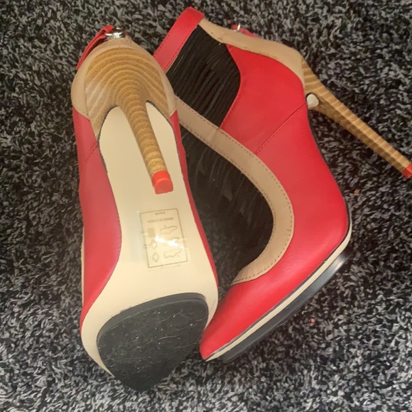 Red ,Tan & Black high heel bootie - Picture 3 of 3